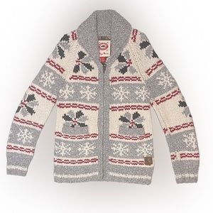 The Mary Maxim Roots Canada Zip-Up Sweater!! This sweater is a classic.